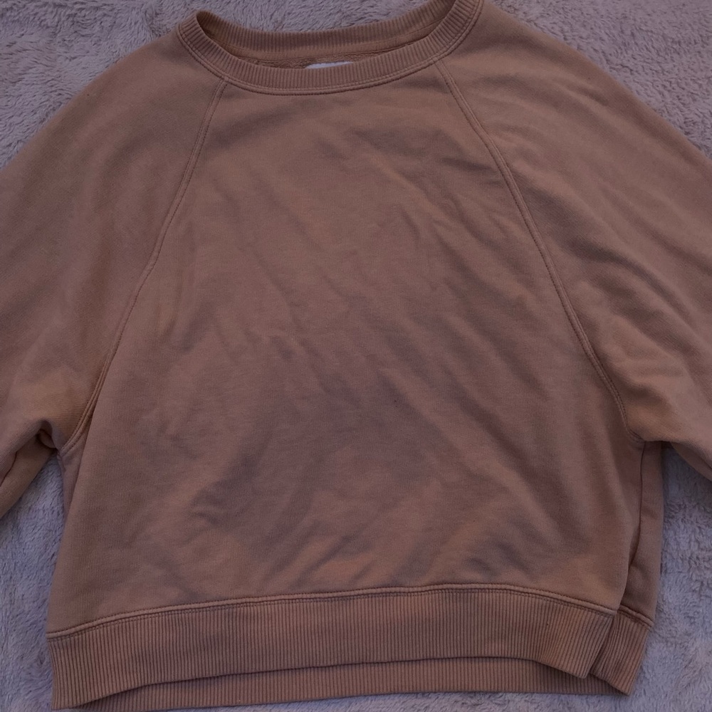 American eagle crew neck